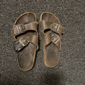 Slides sandals